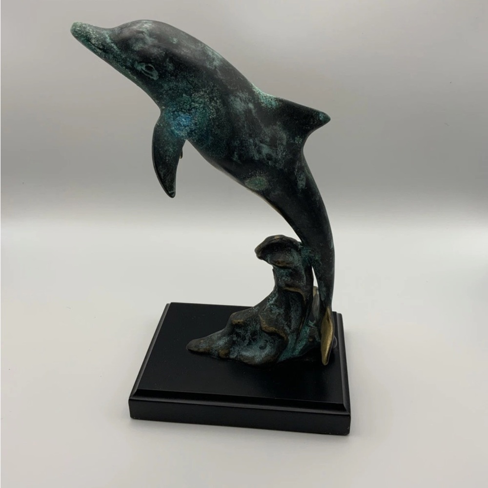 SPI RETIRED BOTTLENOSE DOLPHIN BRASS SCULPTURE